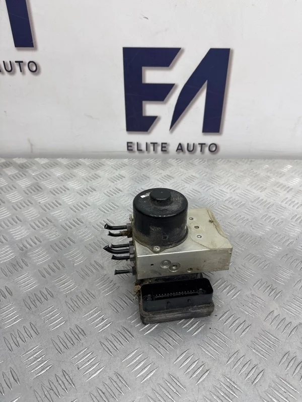Блок ABS VW Touareg 2005 7L0614111H 1 2.5D