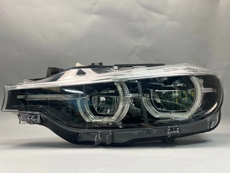 Фара BMW 3er 2015-2019 63117419633 F30, передняя левая