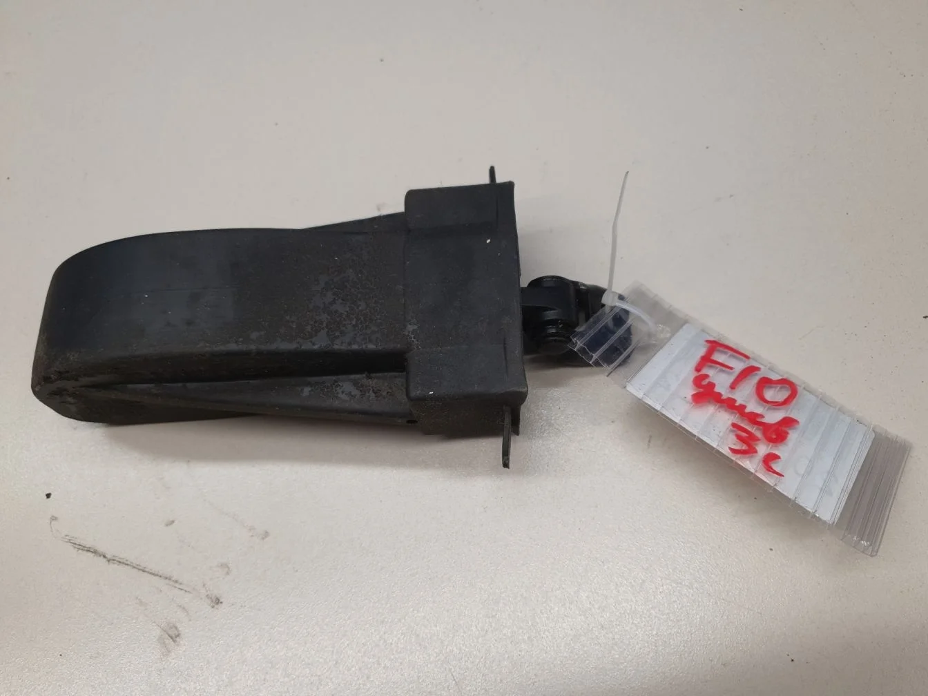 Ограничитель двери задней для BMW 5 F10 2009-2017