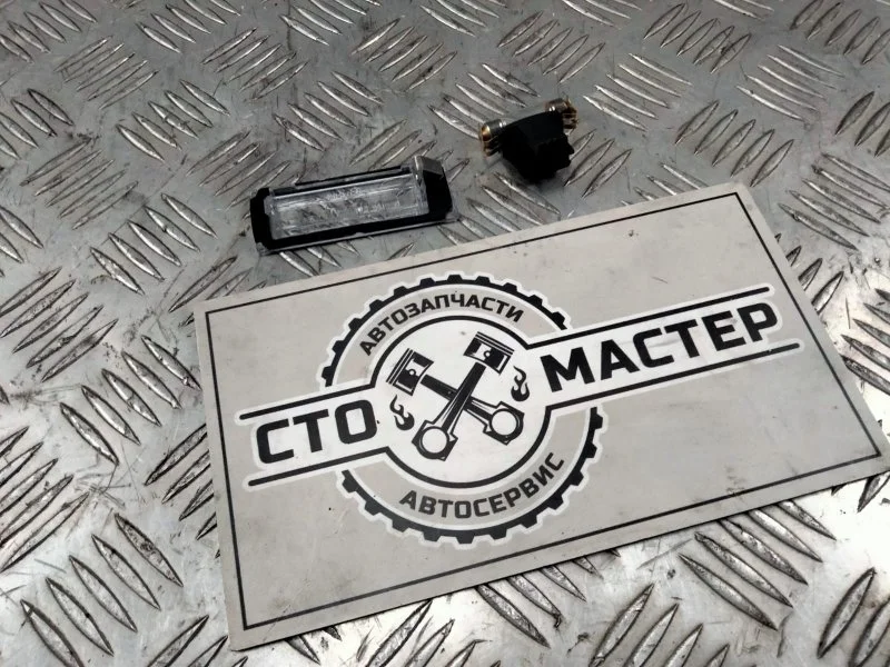 Фонарь номерного знака Peugeot Boxer
