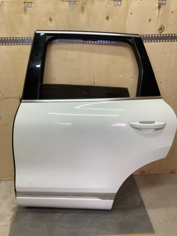 Дверь боковая Volkswagen Touareg 2014 7P0833055 NF, задняя левая