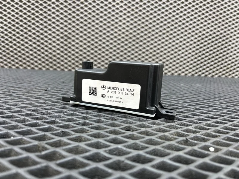 Преобразователь напряжения Mercedes-Benz E-class A2059053414 213 M274