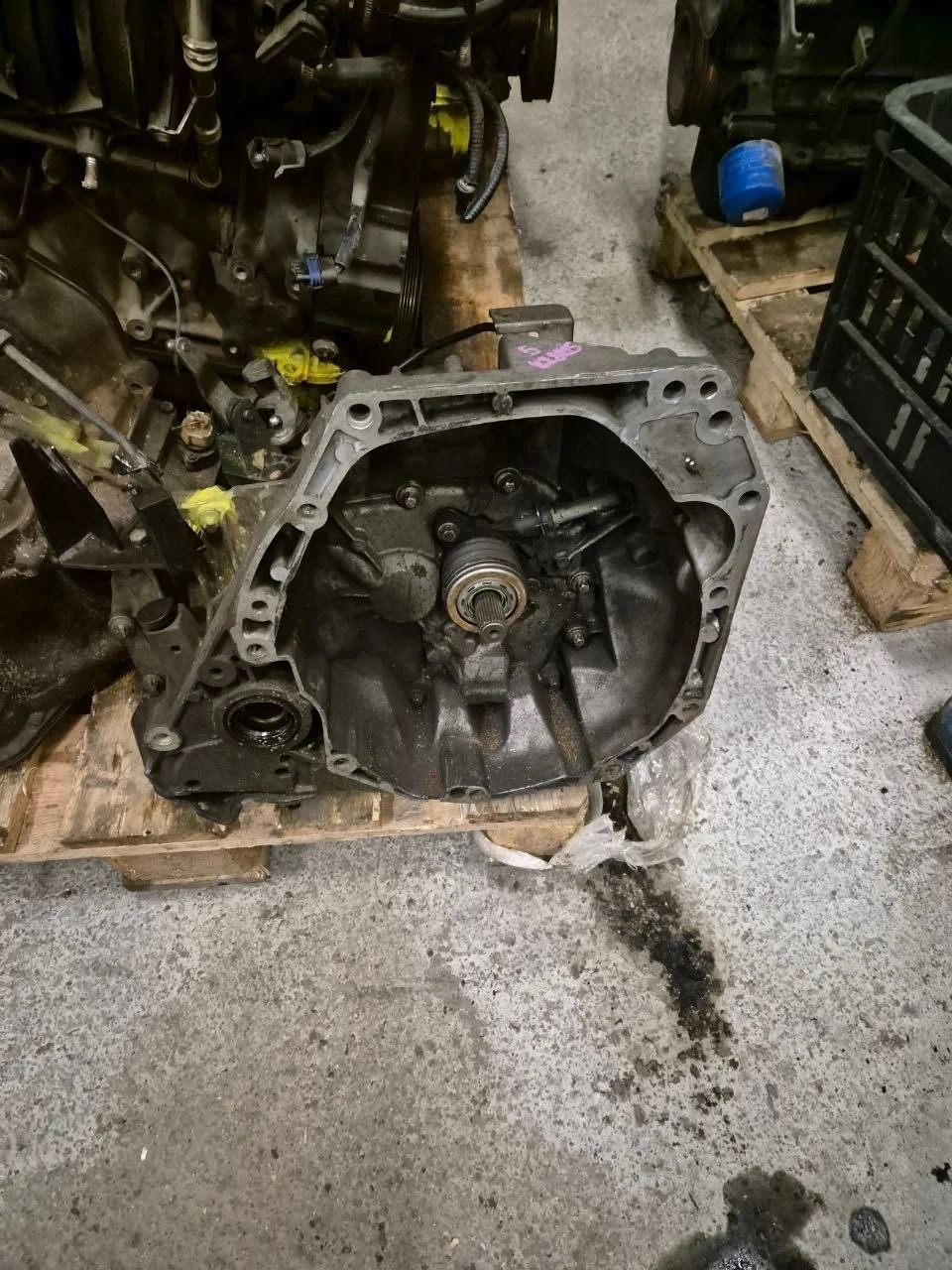 МКПП Nissan Qashqai 32010JD00A HR16