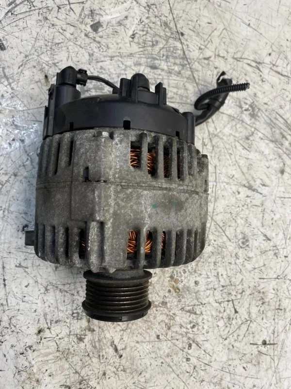 Генератор Audi A3 8P 06F903023F BSE