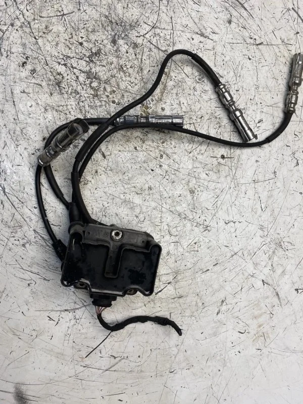 Катушка зажигания Audi A3 8P 032905106B BSE