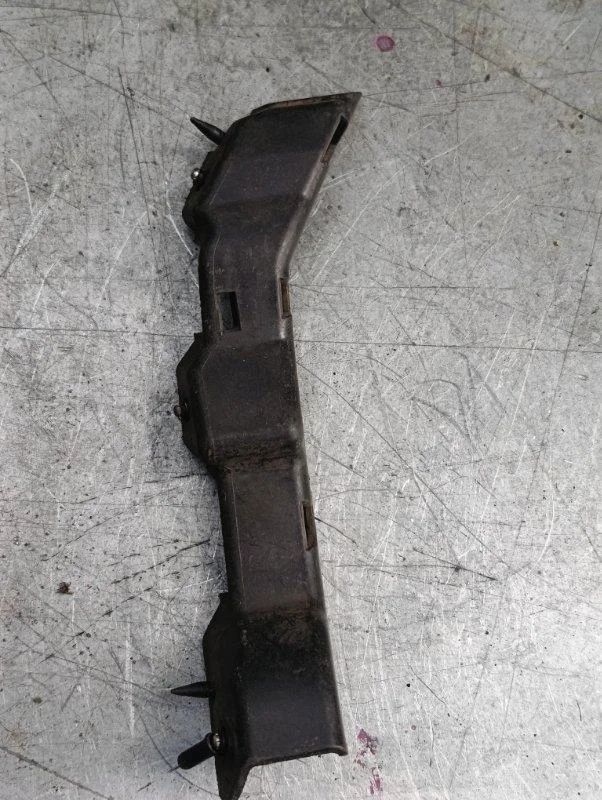 Кронштейн крепления бампера ford Fiesta 5 2003-2008