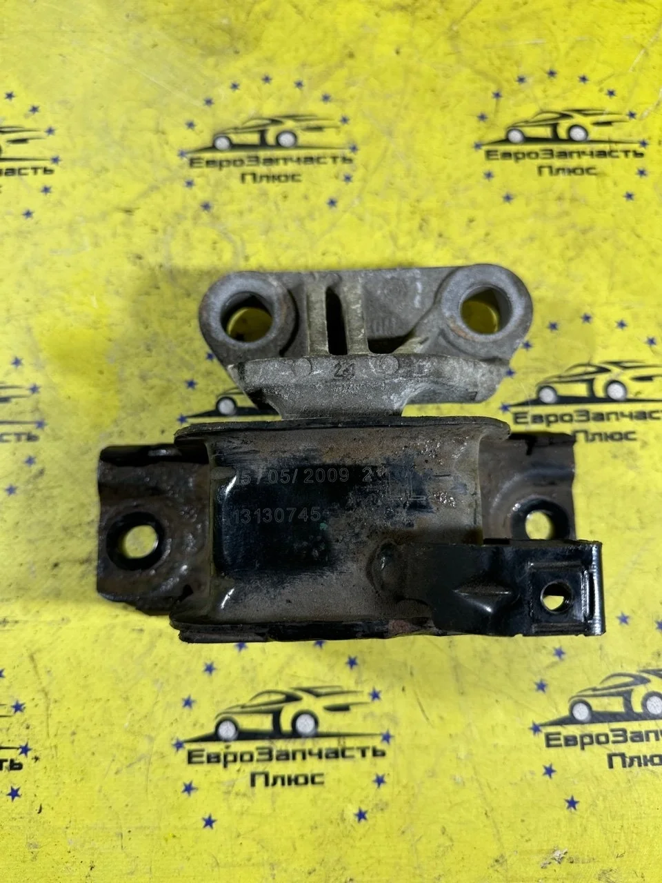 Опора ДВС Opel Corsa 13130745 D