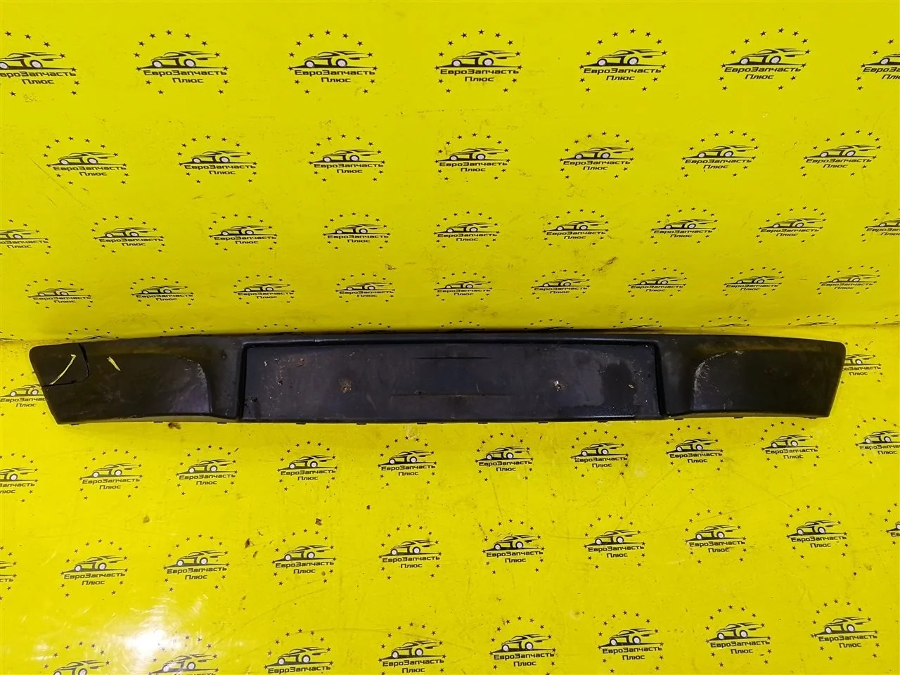Накладка бампера Opel Corsa 13286039 D, передняя