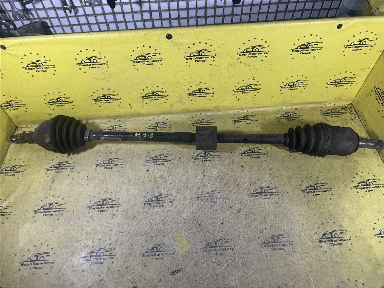 Привод Opel Astra 24462246 H, передний правый