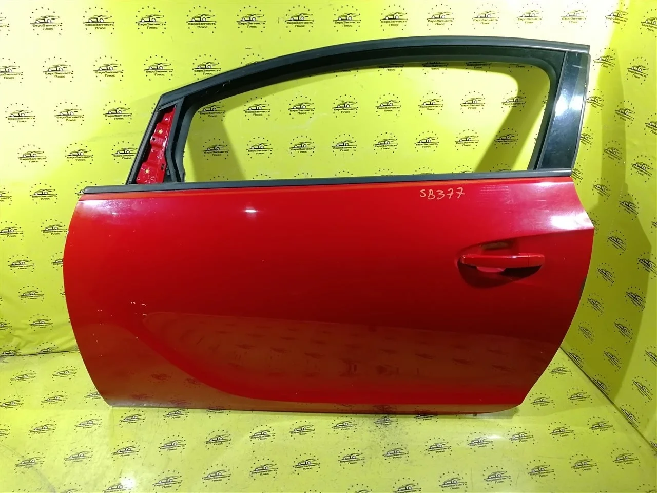 Дверь Opel Astra J GTC 13394360 3D, передняя левая