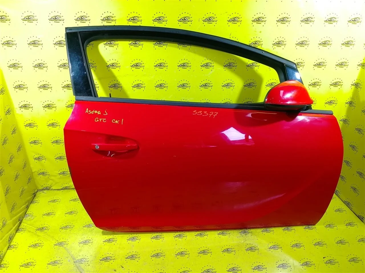 Дверь Opel Astra J GTC 13394361 3D, передняя правая