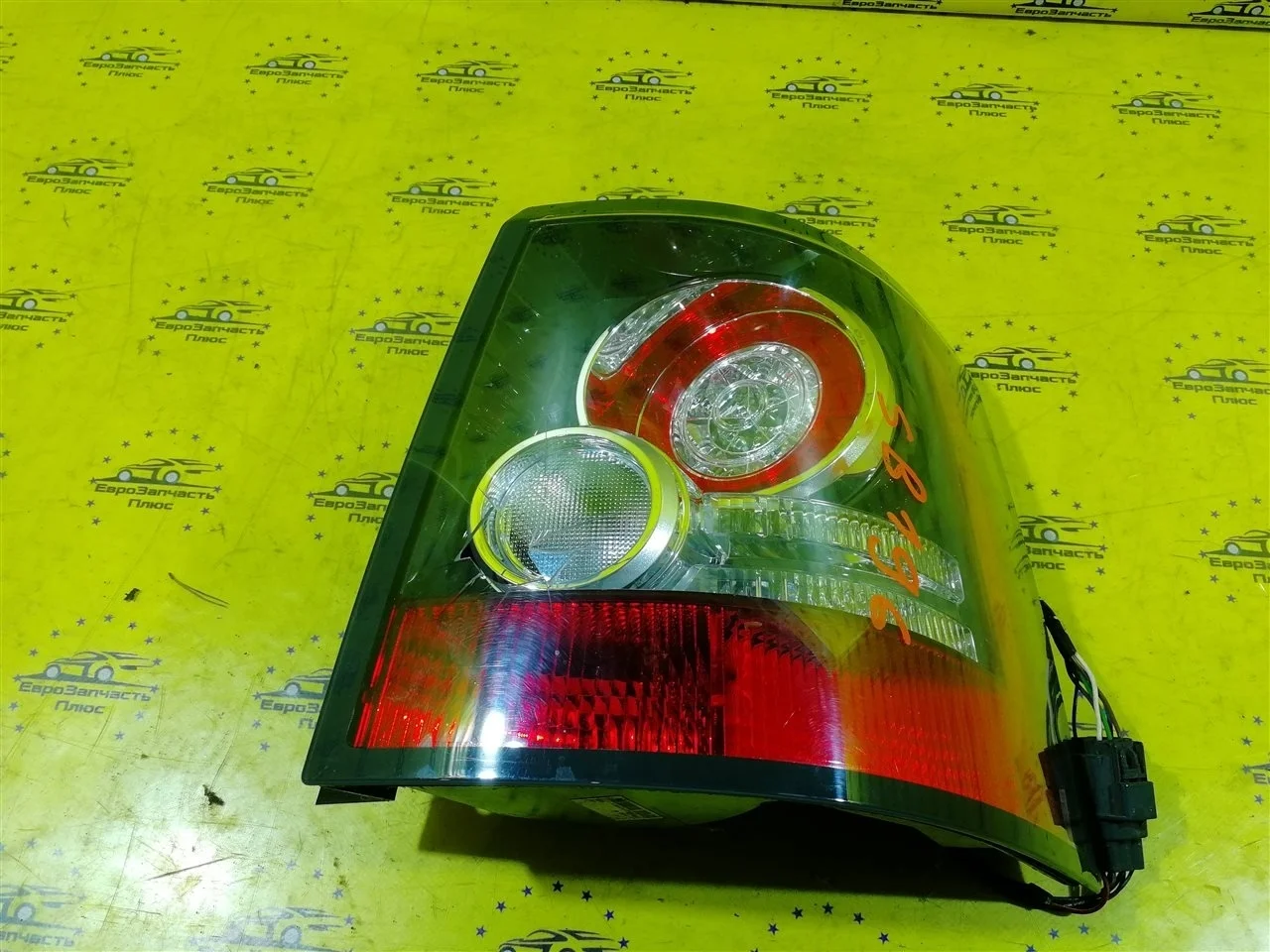 Фонарь дефект Land Rover Range Rover Sport LR015289 L320, задний правый