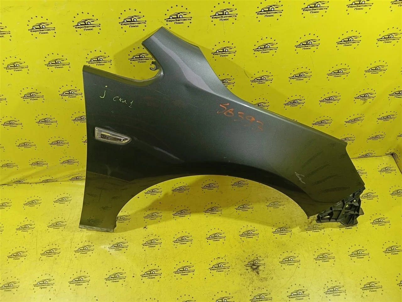Крыло Opel Astra 55574666 J, переднее правое