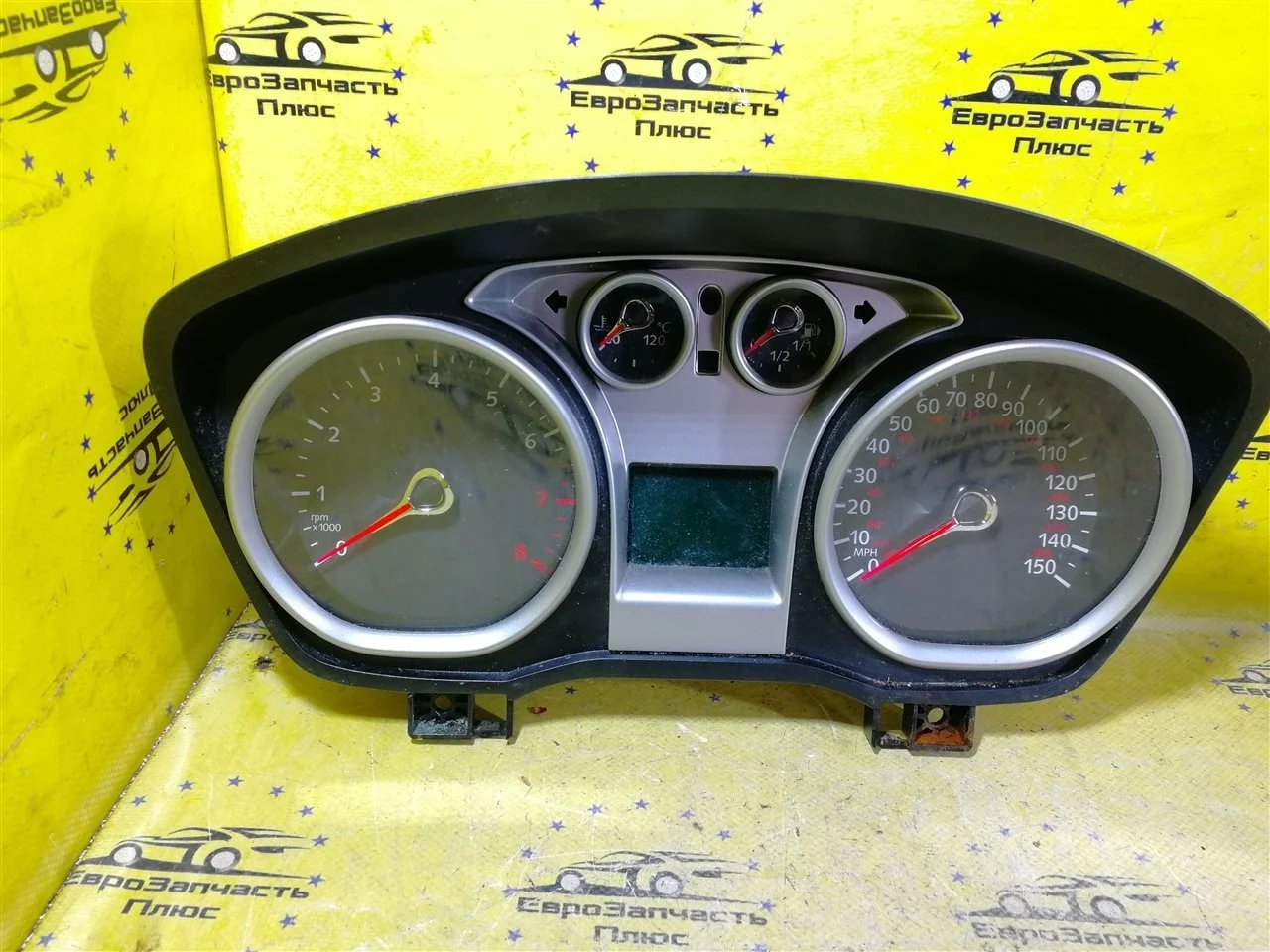 Щиток приборов Ford Focus 2 1602527