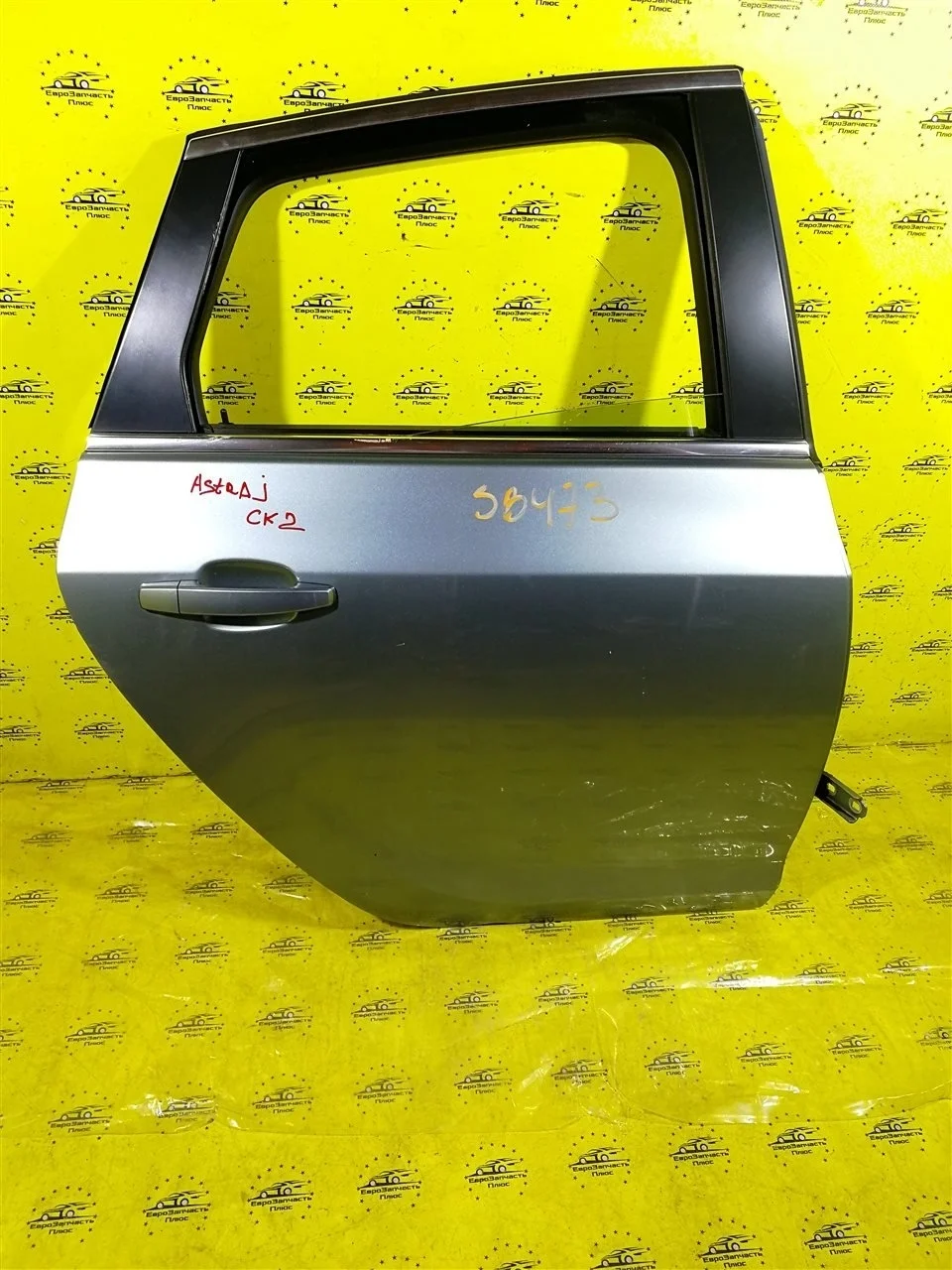 Дверь Opel Astra 13301547 J, задняя правая