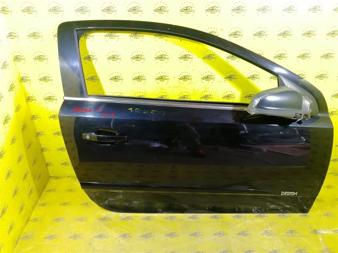 Дверь Opel Astra H GTC 13168044 3D, передняя правая