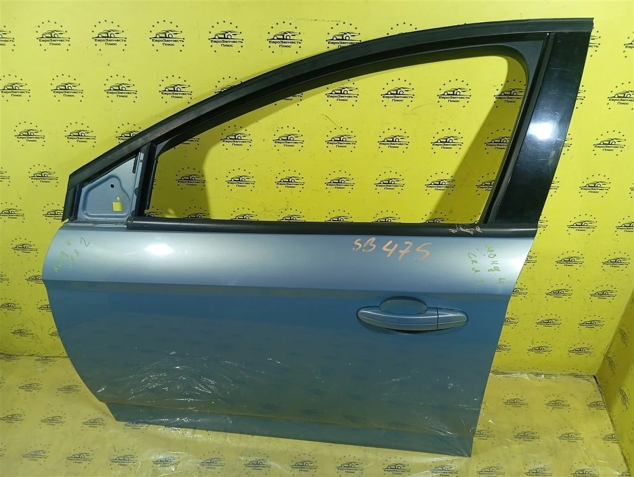 Дверь Ford Mondeo 1778162 CD345, передняя левая