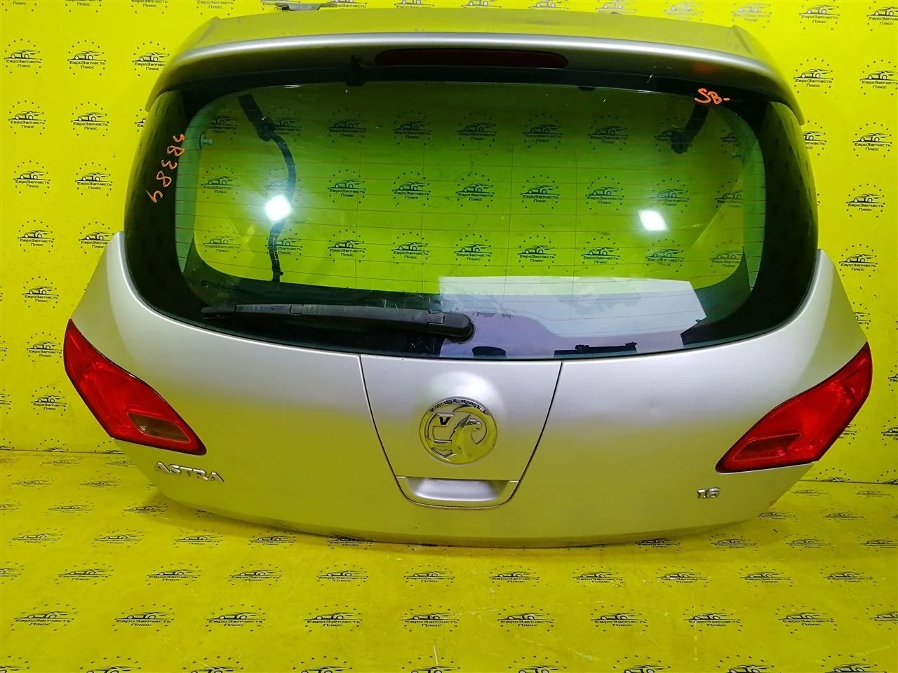 Крышка багажника Opel Astra 13288625 J