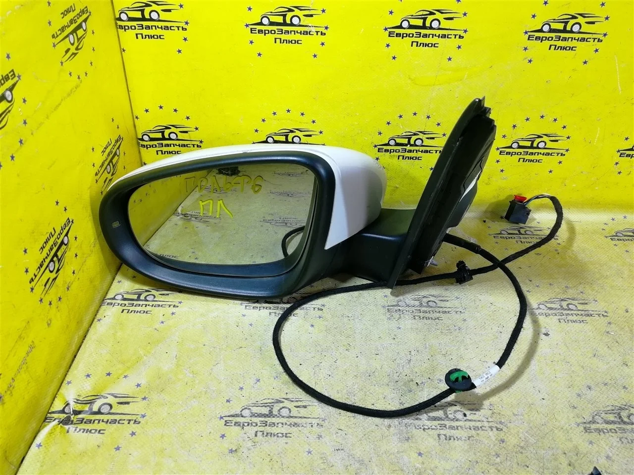 Зеркало двери Volkswagen Golf 6 5K0857537 MK6, левое