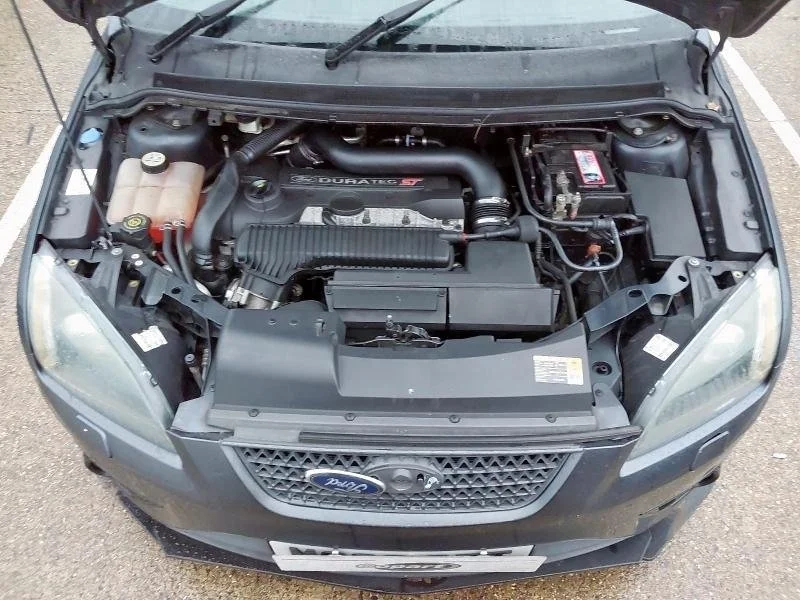 Двигатель Ford Focus 1369645 2 2.5