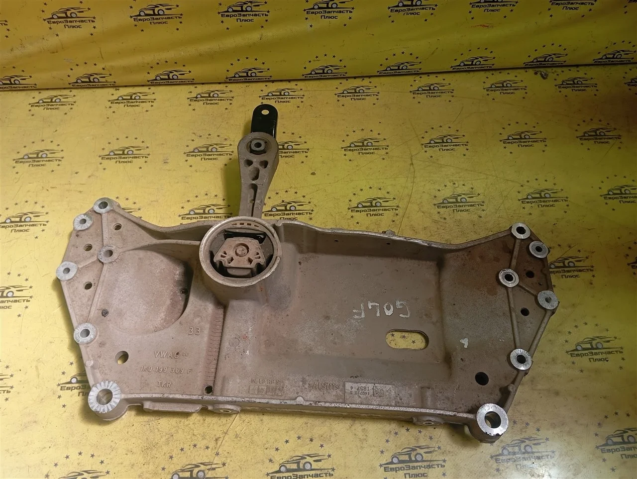 Подрамник Volkswagen Golf 1K0199369F 6