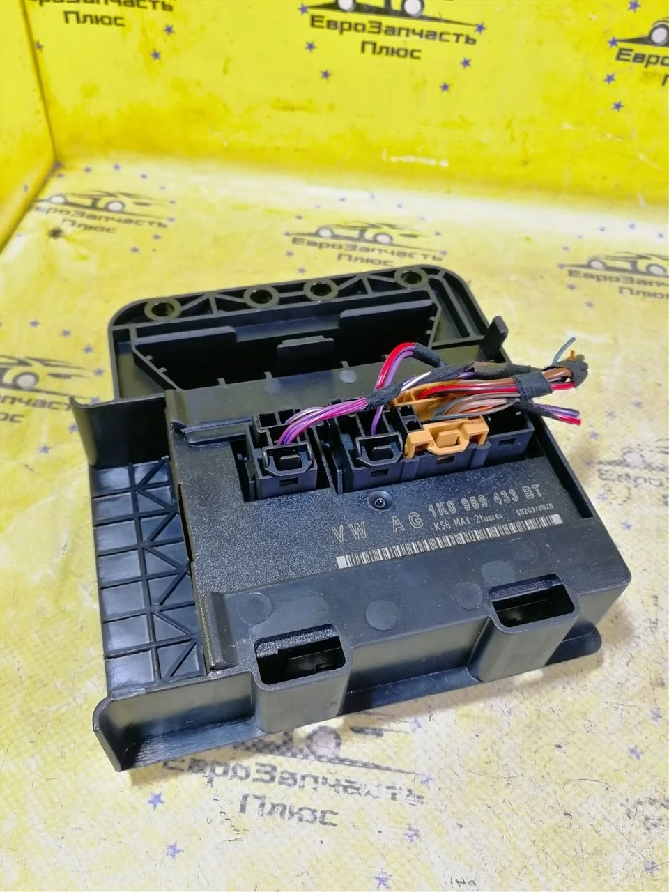 Блок комфорта Volkswagen Golf 5 1K0959433BT MK5