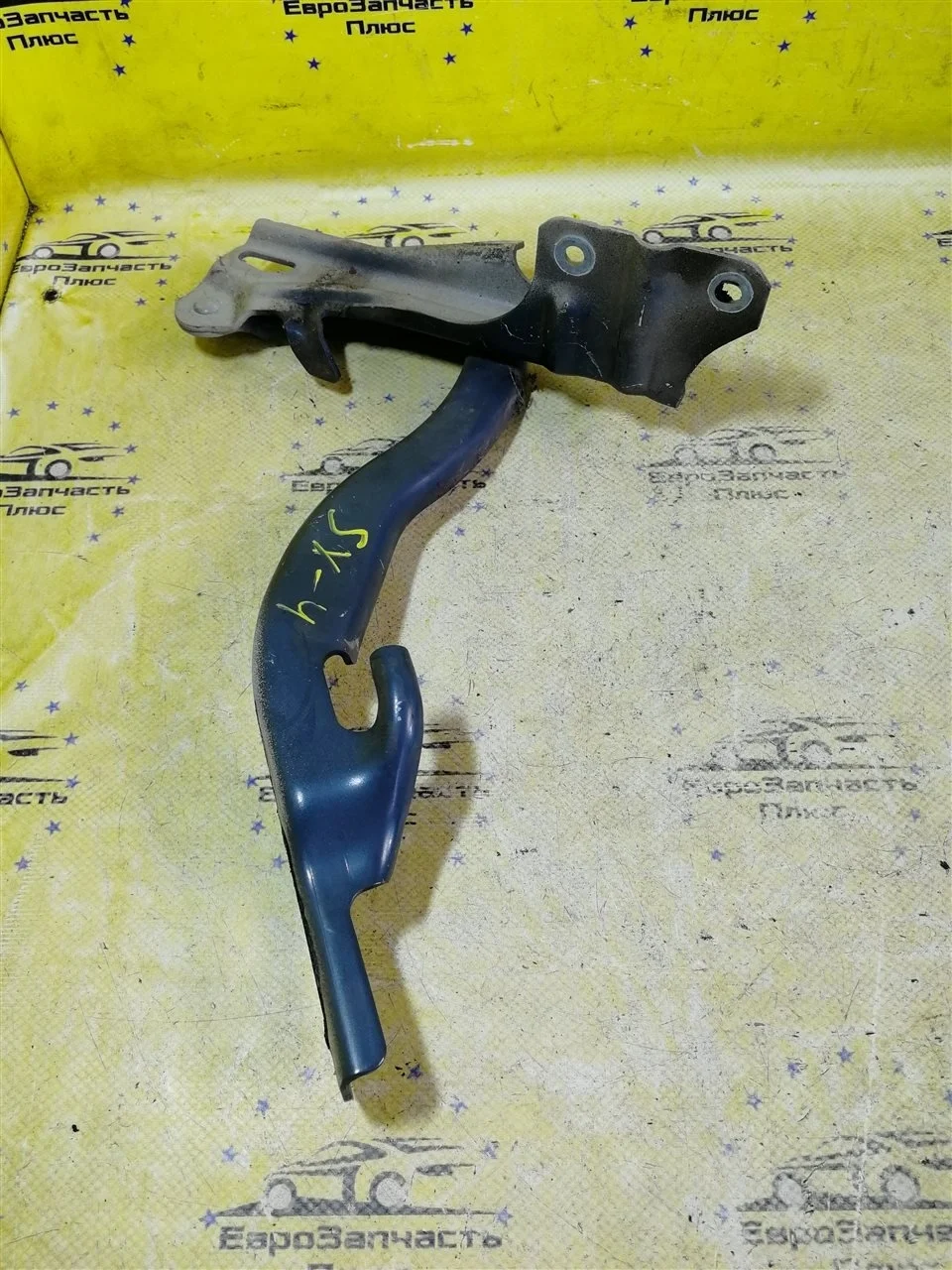 Петля капота Suzuki SX4 5742079J00 GY, передняя левая