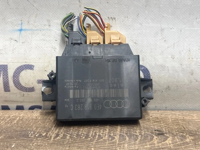 Блок управления парктроником Audi A8 4E0919283C D3 5.2 BSM