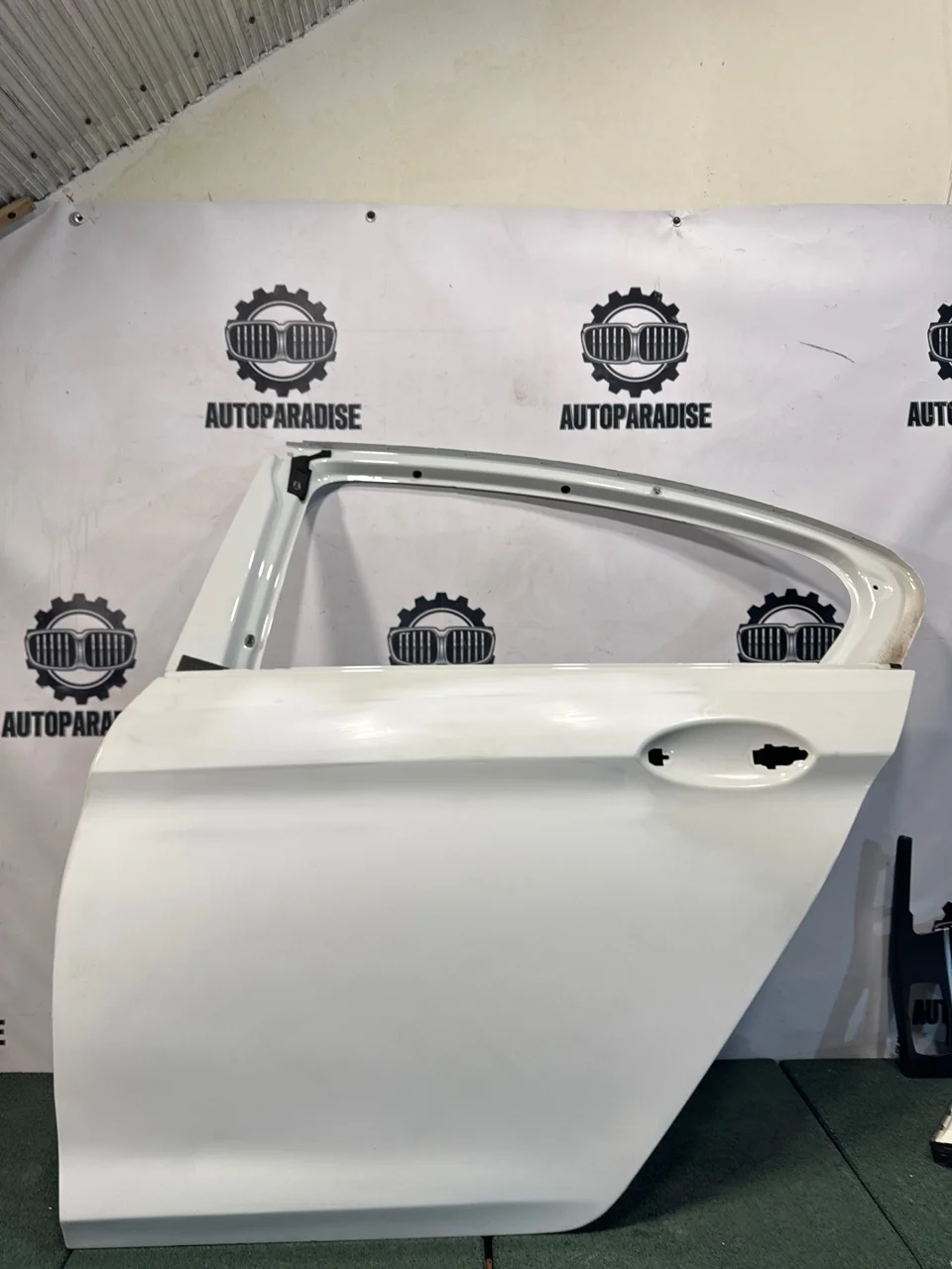 Дверь BMW 5 2020 41007408963 G30 B47D20B, задняя левая