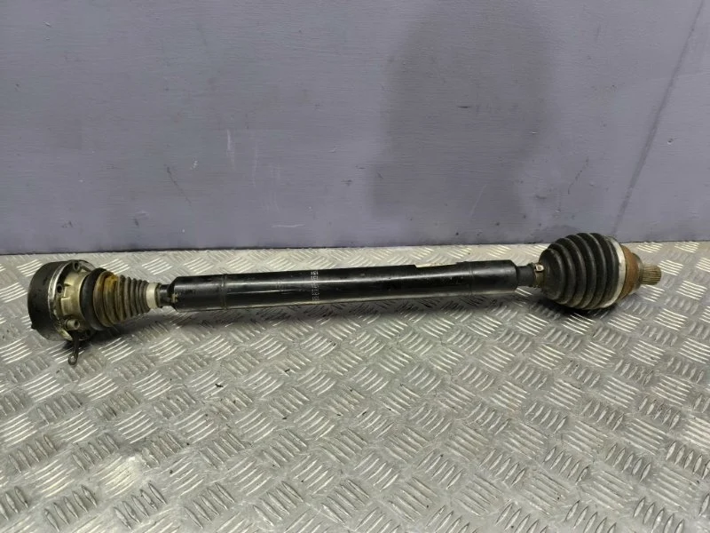 Привод передний правый volkswagen Passat 2012 5Q0407272BN B7 CAXA