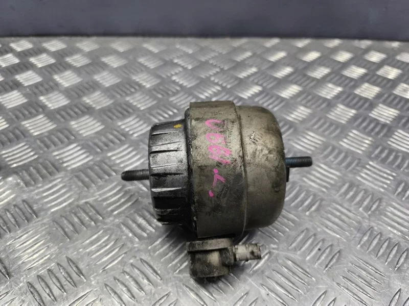 Подушка двигателя Audi A6 2010 4F0199379BH C6 CAJA, левая