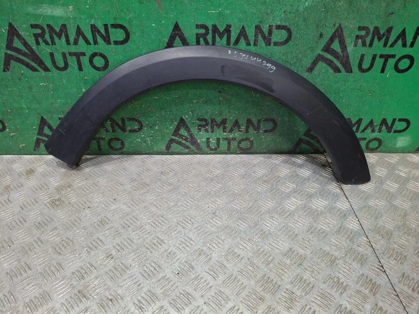 Расширитель крыла Renault Sandero 2013-2022 638740772R 2, передний правый