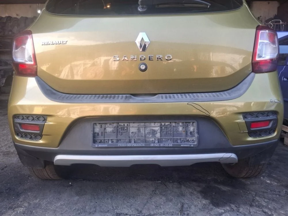 Задний бампер в сборе Renault Sandero Stepway 2