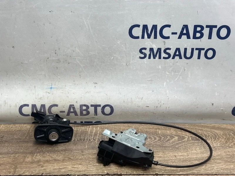 Замок багажника Mercedes-Benz E-Class A2047500185 W212 272.952