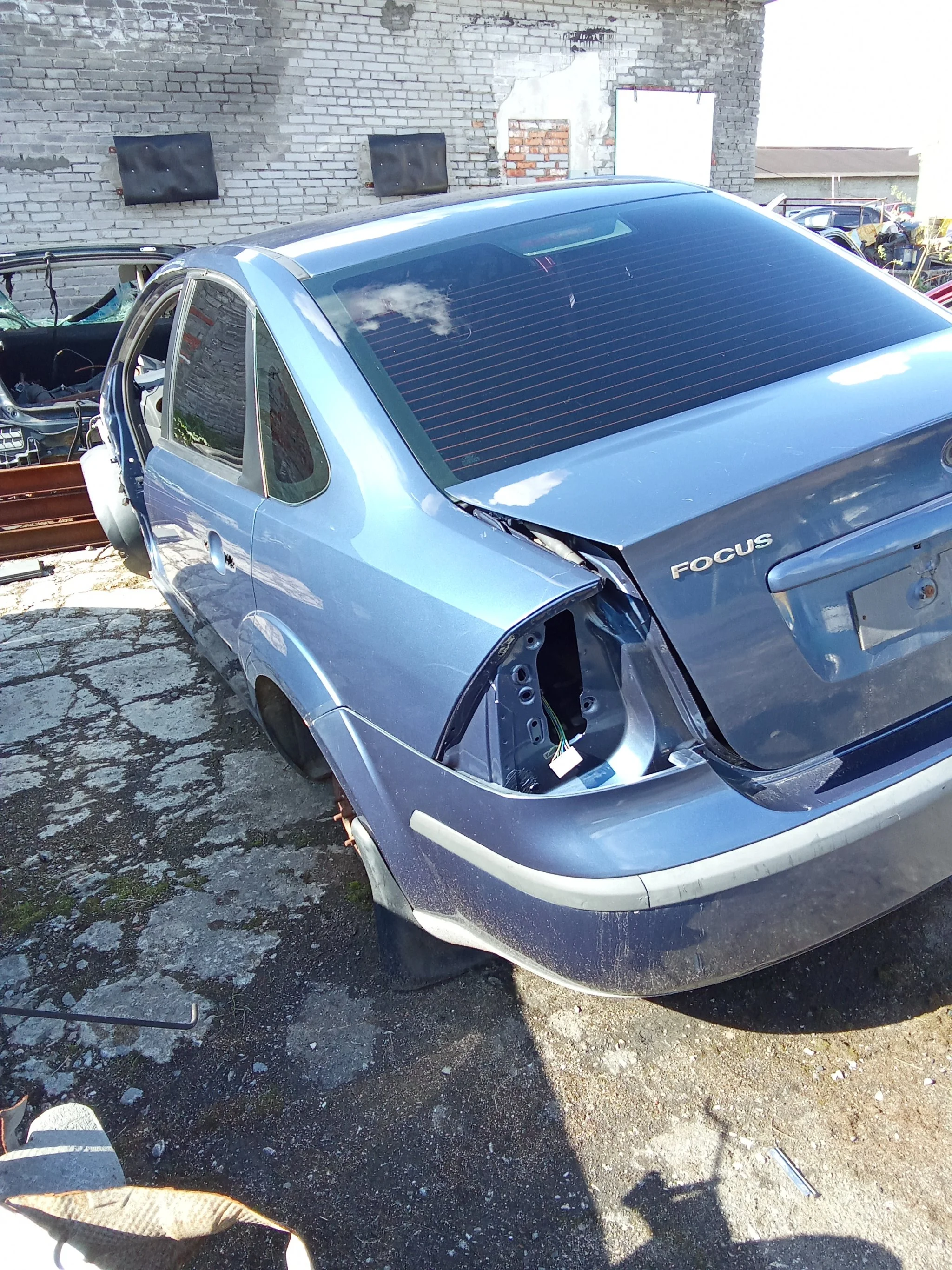 Продажа Ford Focus 1.8 (125Hp) (QQDA) FWD MT по запчастям