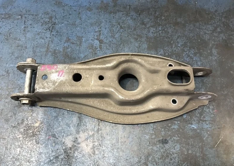 Рычаг нижний BMW 3 E90