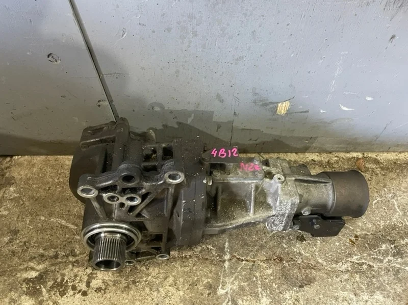 Раздатка Mitsubishi Outlander XL CW