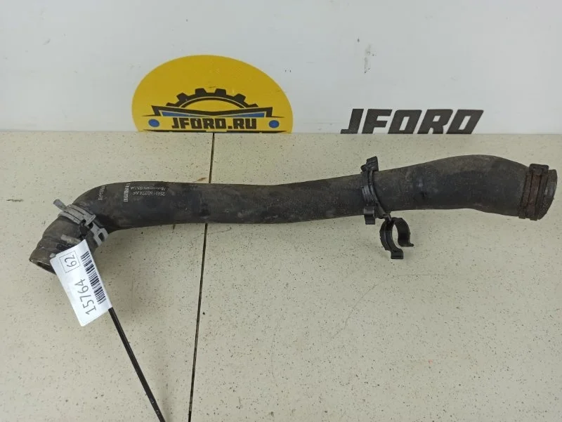 Патрубок охлаждения радиатора Ford Fiesta 2007 Mk 5