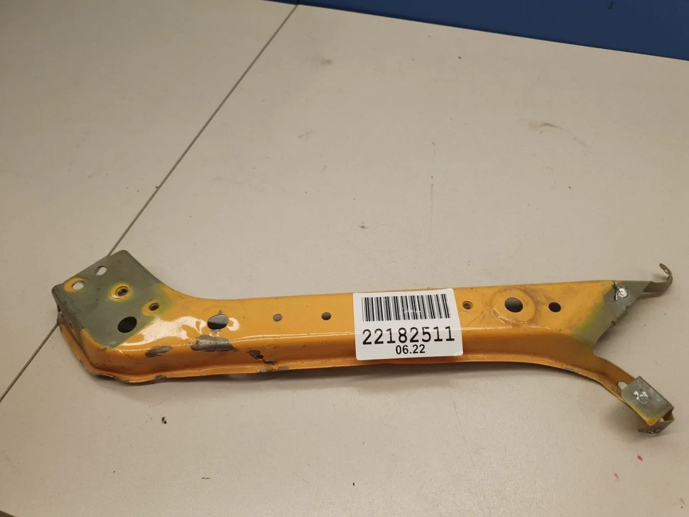 Кронштейн панели радиатора верхний левый для Nissan Juke 2010-2019