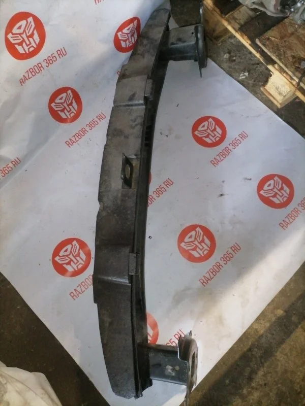 Усилитель бампера Volkswagen Golf Plus 2006 5M1