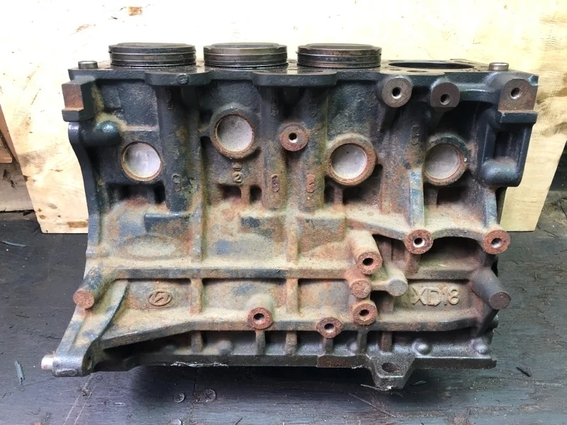 БЛОК ЦИЛИНДРОВ Hyundai Elantra 3 2004-2008 2110223G30 XD2 1.4