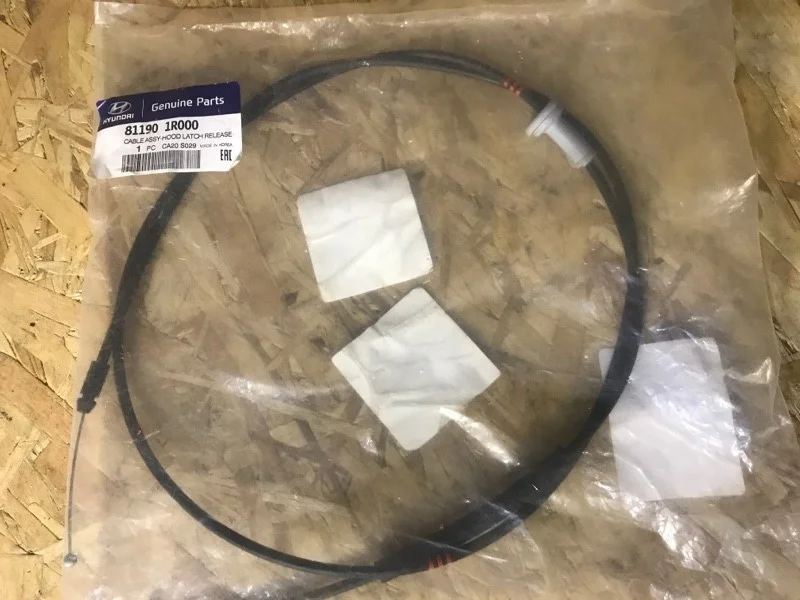 Трос капота Hyundai Solaris 1 2010-2017 811901R000 SB G4FA