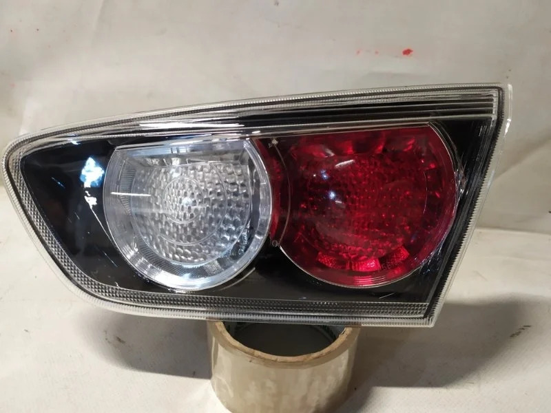 ФОНАРЬ В КРЫШКУ БАГАЖНИКА MITSUBISHI LANCER 10 2007 MB84006R CY1A 4A91, задний правый