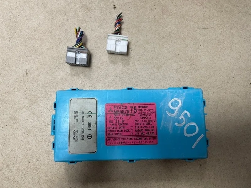 БЛОК ETACS MITSUBISHI LANCER 9 2000 2001 2002 2003 2004 2005 2006 2007 2008 2009 2010 2011 MR587875 CS1A 4G13