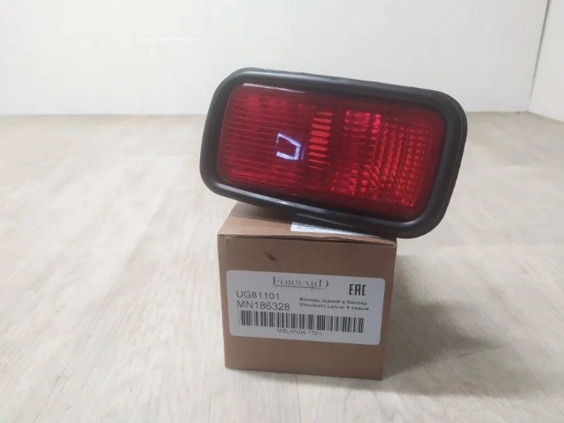 ФОНАРЬ В БАМПЕР MITSUBISHI LANCER 9 2000 2001 2002 2003 2004 2005 2006 2007 2008 2009 2010 2011 MBLAN04732L CS1A 4G13, задний левый