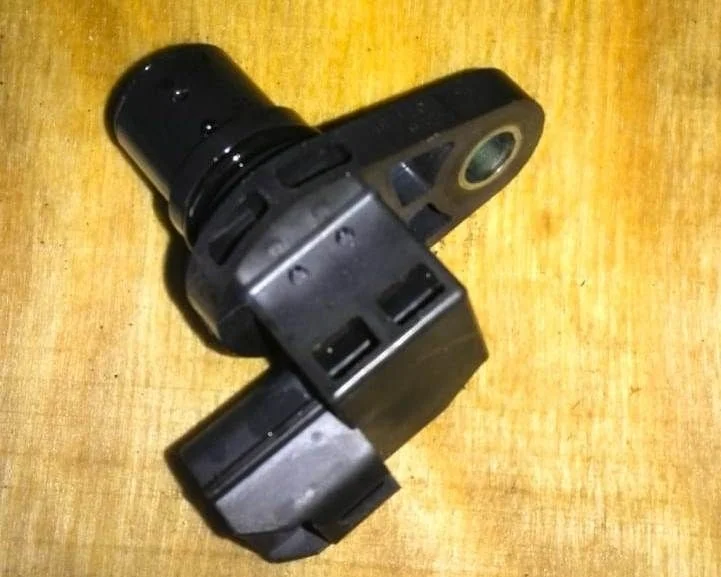 ДАТЧИК ПОЛОЖЕНИЯ РАСПРЕДВАЛА MITSUBISHI LANCER 10 2012- 1865A066 GF2W 4B10