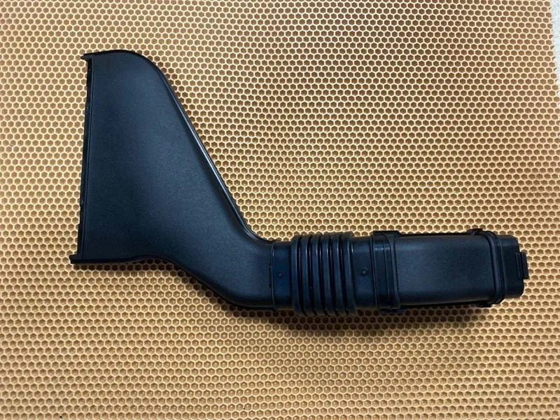 Корпус воздушного фильтра MITSUBISHI OUTLANDER 3 2012- 1505A706 GF2W 4B10