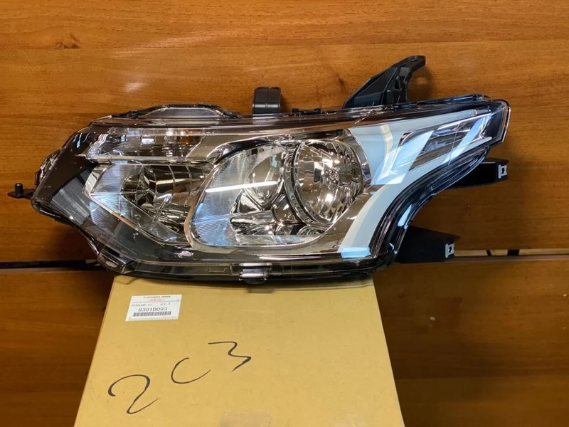 ФАРА MITSUBISHI OUTLANDER 3 2012- 8301D093 GF2W 4B10, передняя левая