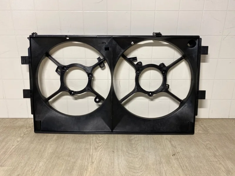 ДИФФУЗОР РАДИАТОРА ДВИГАТЕЛЯ Mitsubishi Outlander Xl 2006 2007 2008 2009 2010 2011 2012 1355A087 CW1W 4B11