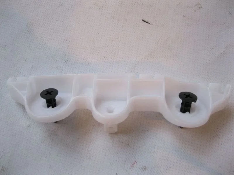 КРОНШТЕЙН БАМПЕРА MITSUBISHI OUTLANDER XL 2010 2011 2012 6400C456 CW1W 4B11, передний правый